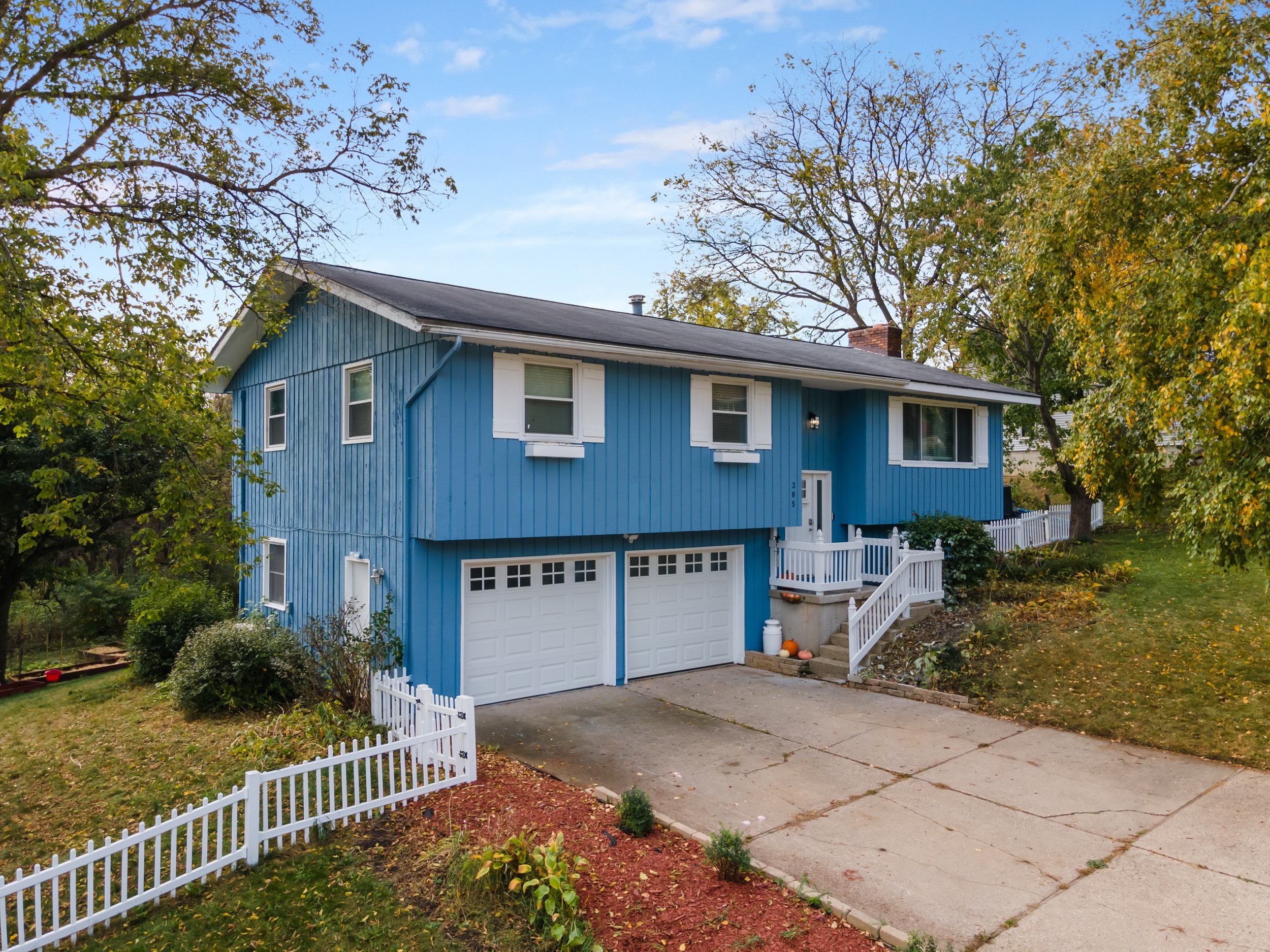Mount Horeb Home on Corner Lot Backing to Conservancy