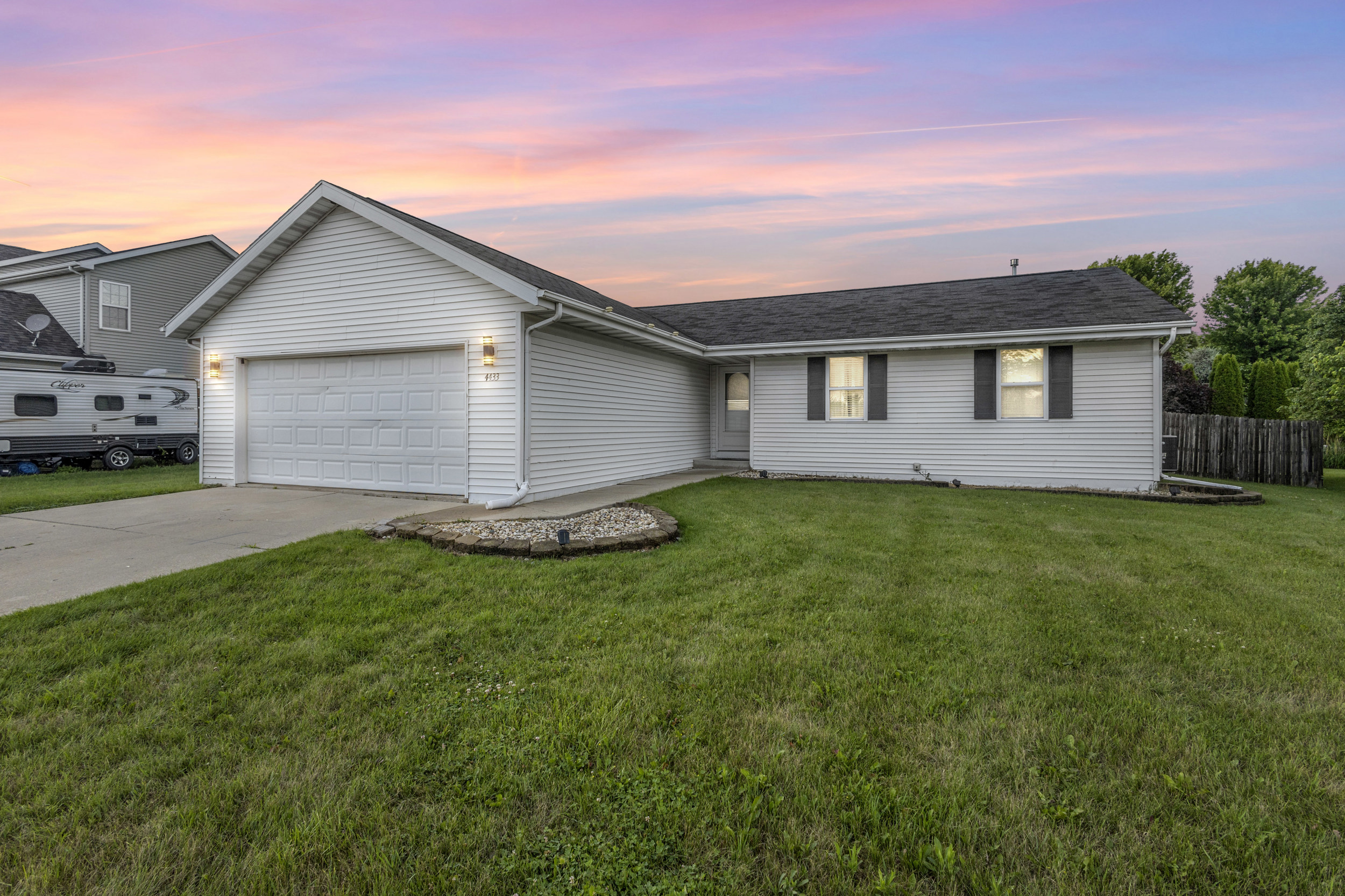 East-Side Janesville Ranch with Room to Spread Out