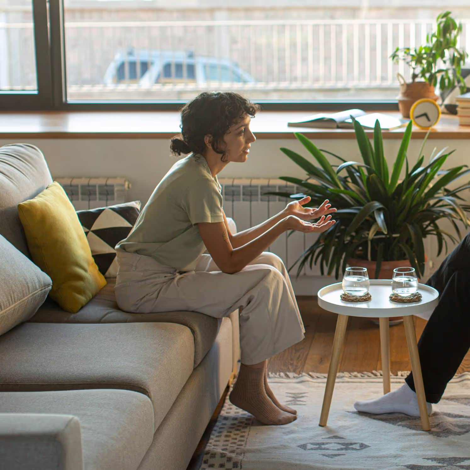 A client talking with a psychiatric provider about perimenopause brain fog, mood changes, and sleep.