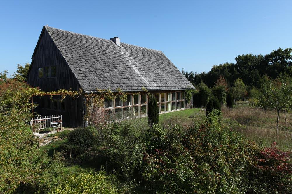 maison principale de l'écocentre Hameaux Légers