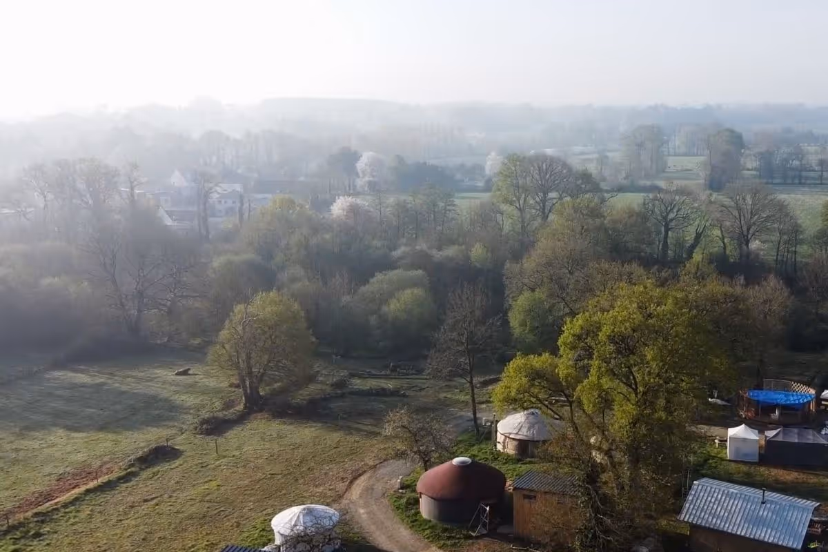 Vue aérienne du hameau léger de Guipel
