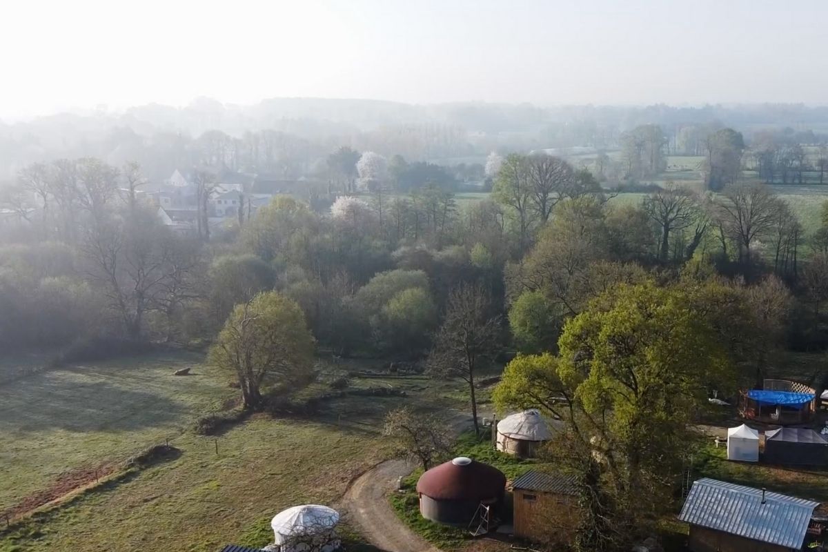 Vue aérienne du hameau léger de Guipel