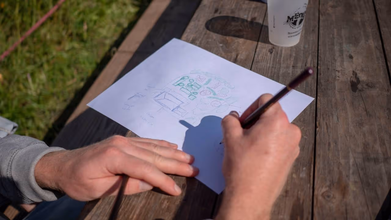 Esquisse d’un projet de hameau léger