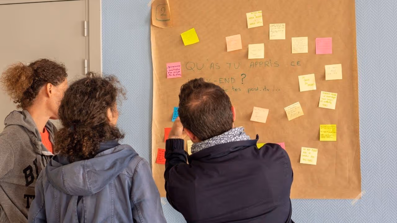 Participantes et participants lors d'un événement d'appel à projet.
