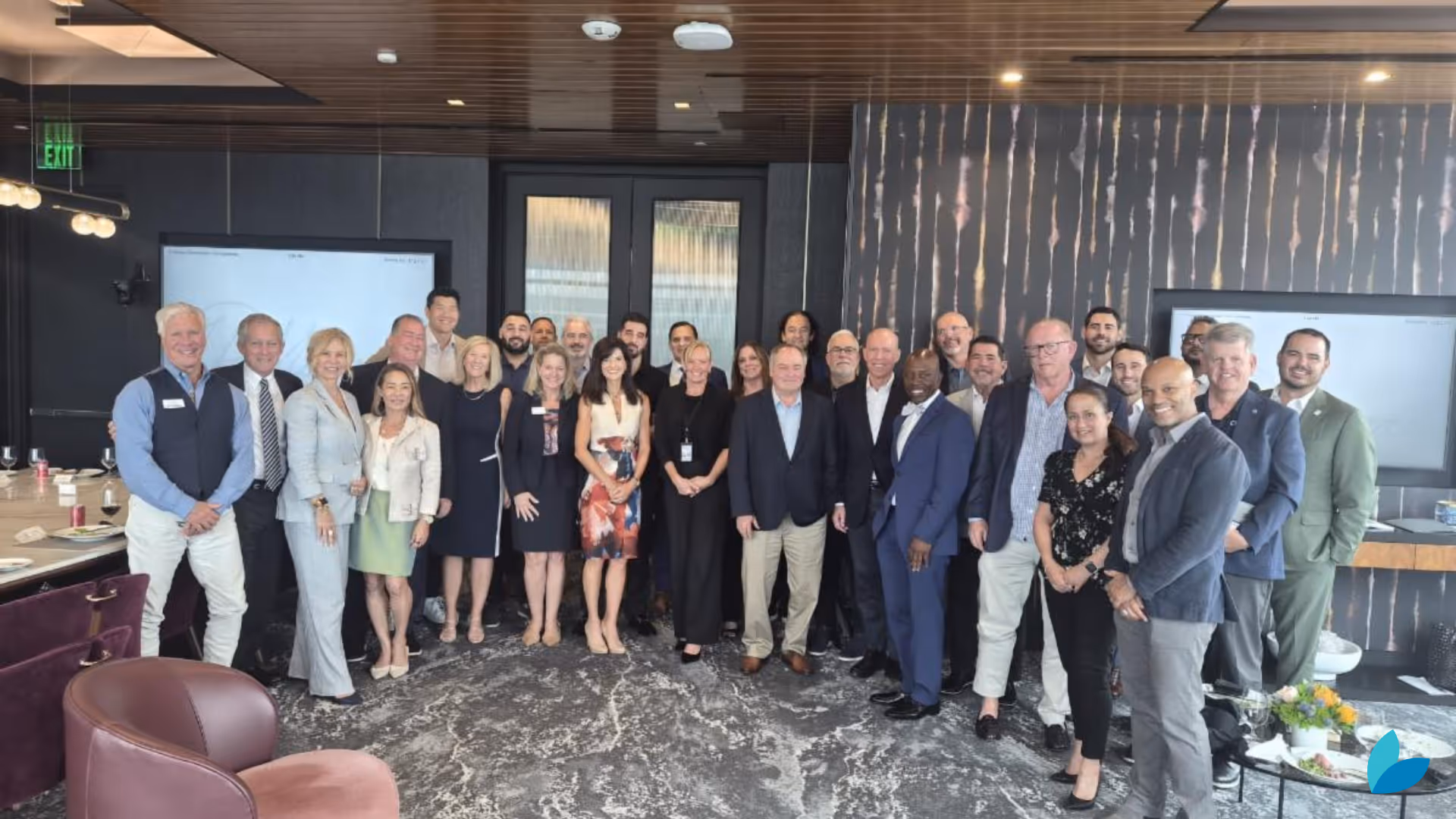 Gordon Chen Attends President's Roundtable