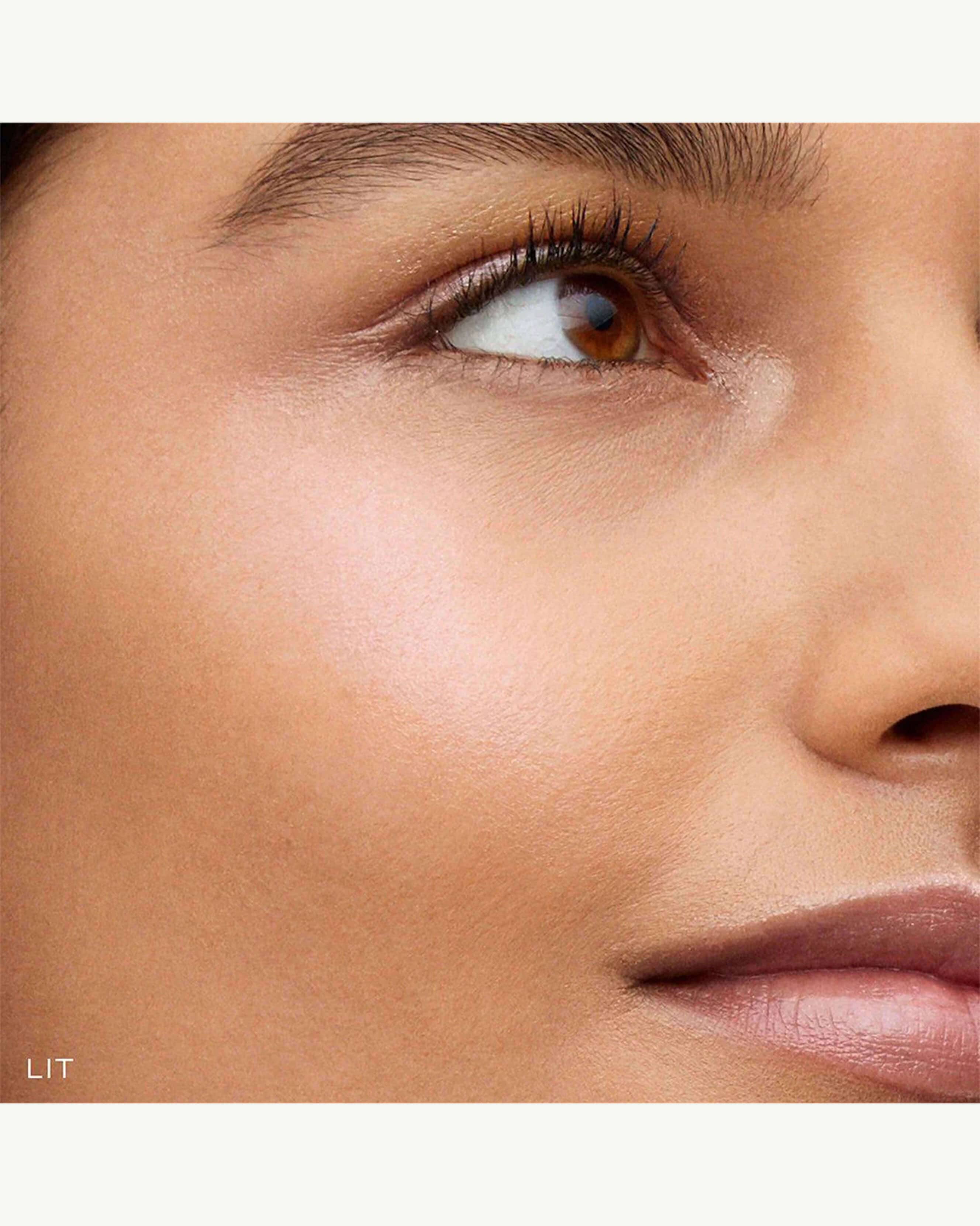 Lit Up Highlight Stick - Petal 10
