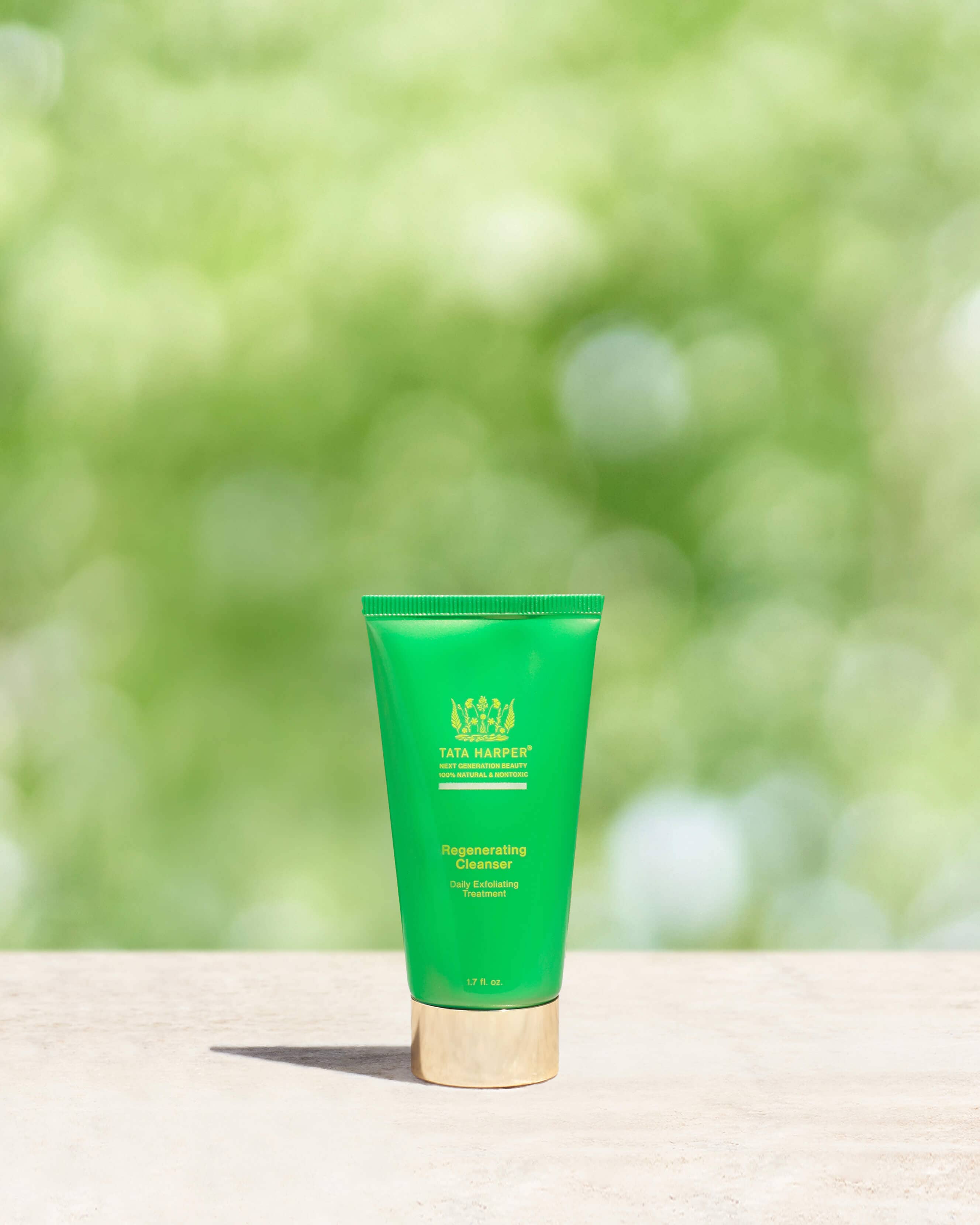 Regenerating Cleanser - 15ML
– Tata Harper Skincare 11