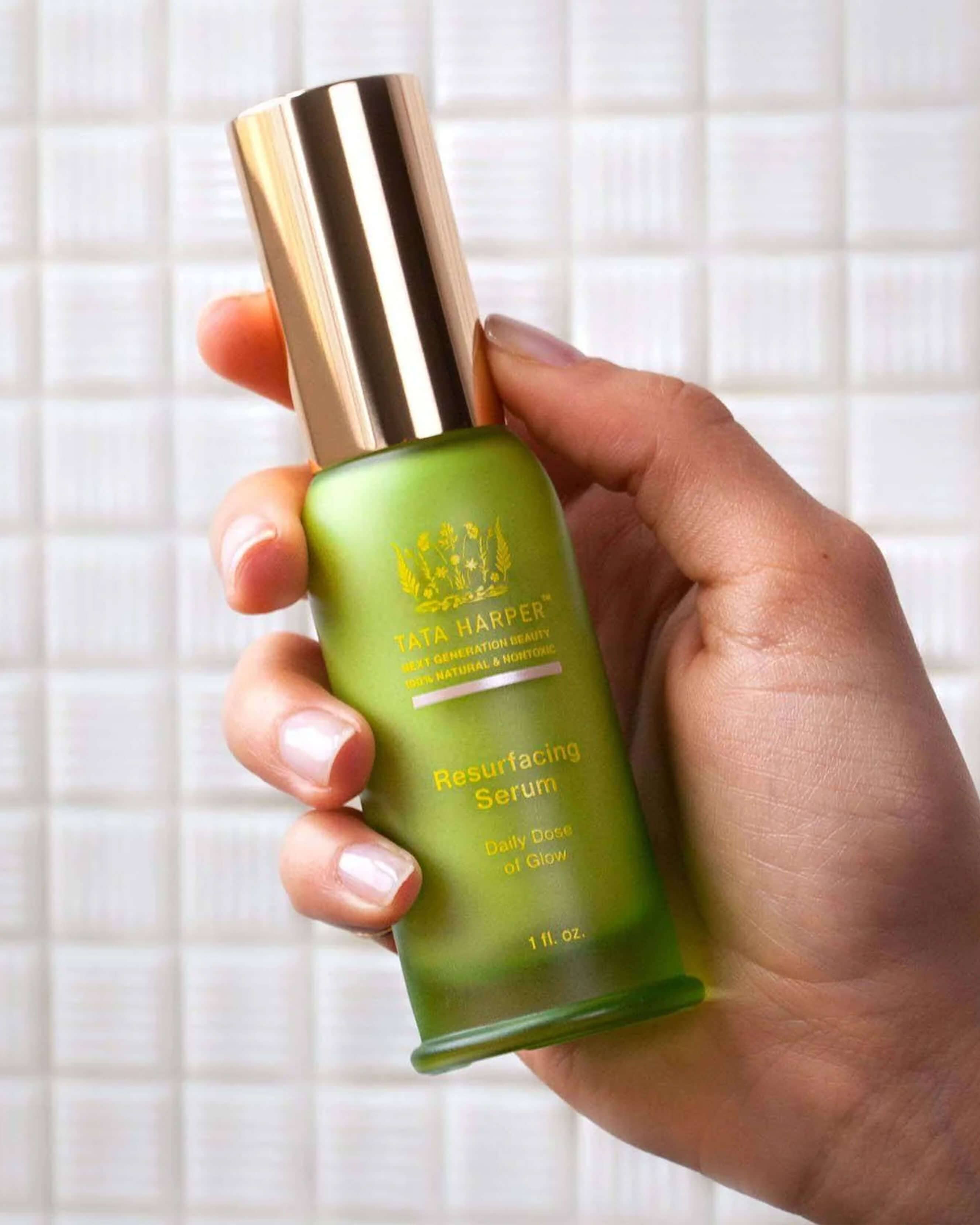 Resurfacing Serum - 10ML
– Tata Harper Skincare 1