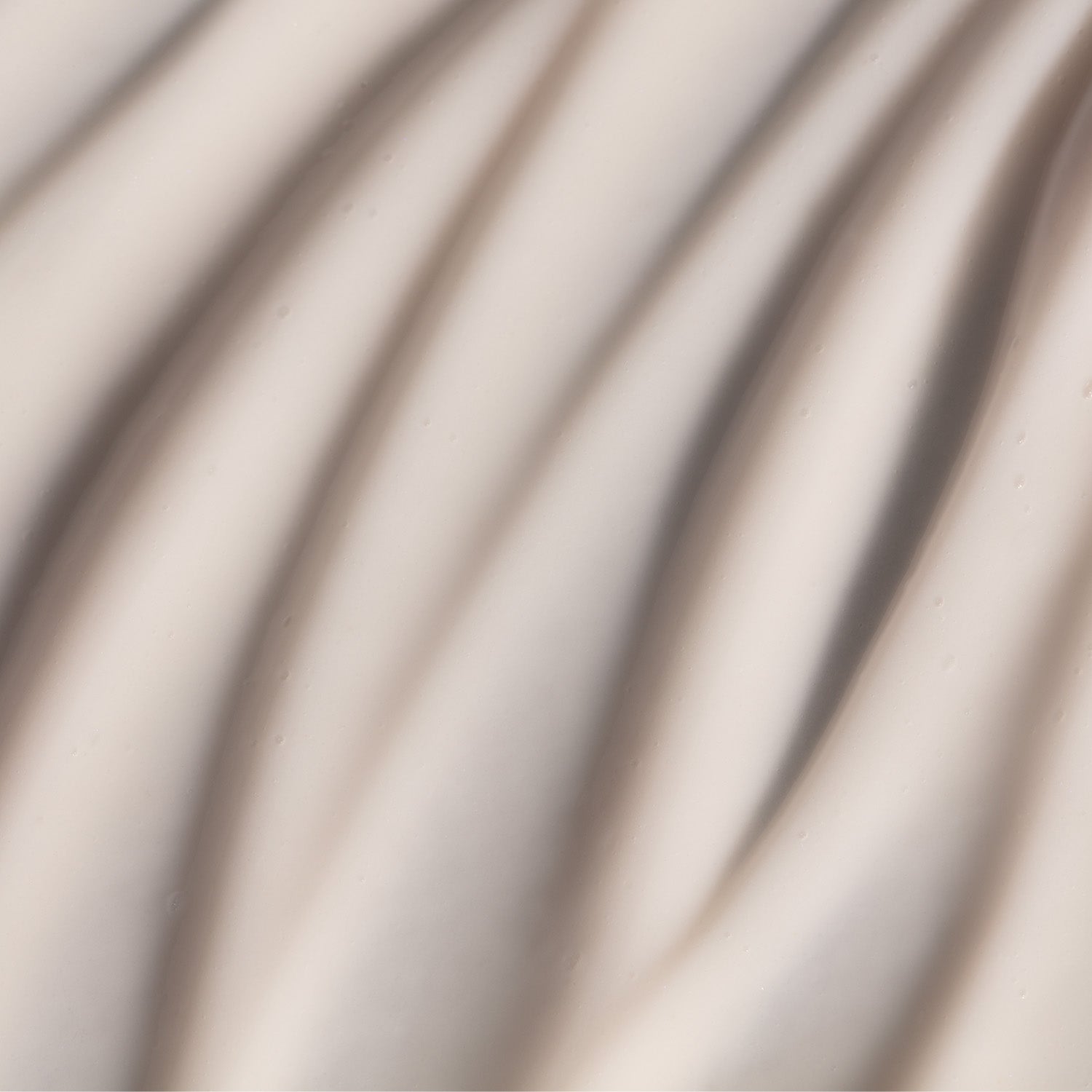 Retinol Therapy • Renewing Hand Cream • PHA + Peptides 2