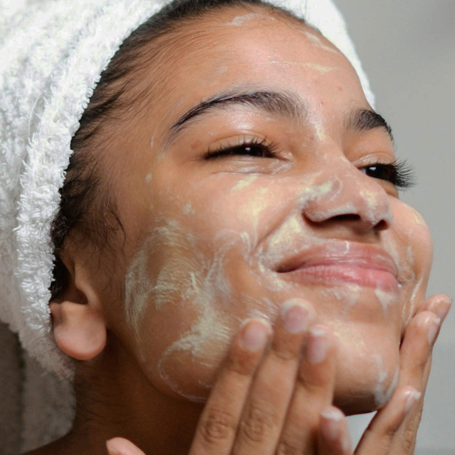 Edelweiss Extrême® • Hydra-Calm Cream Cleanser • Peptides + Carnosine 2