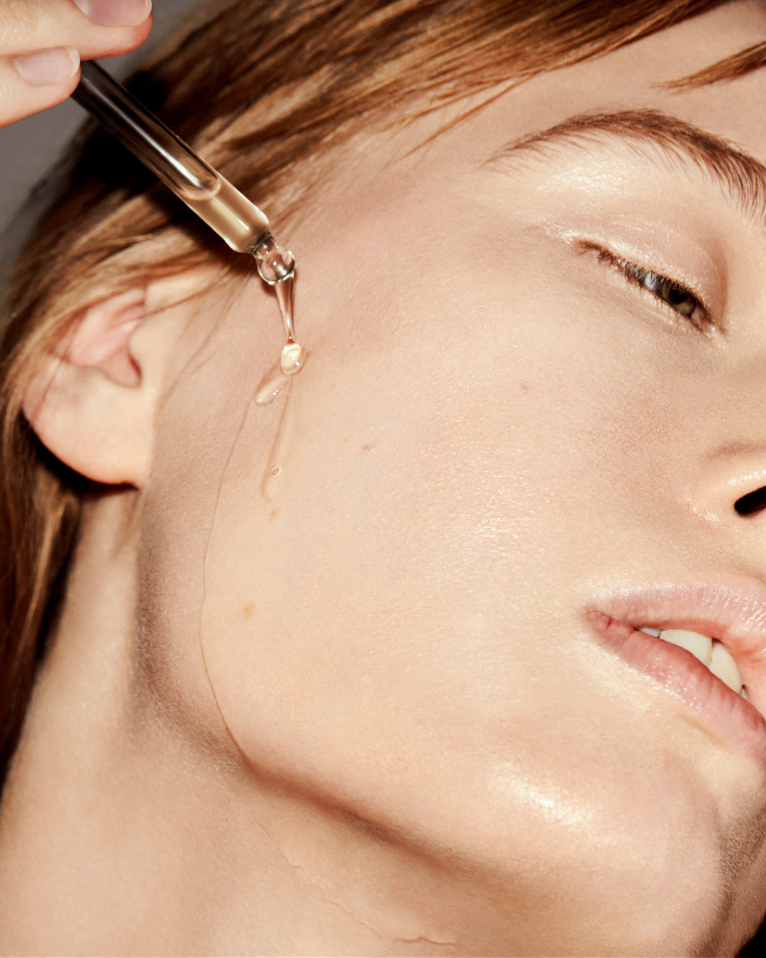 Instant Smoothing Hyaluronic Serum (25mL) 2