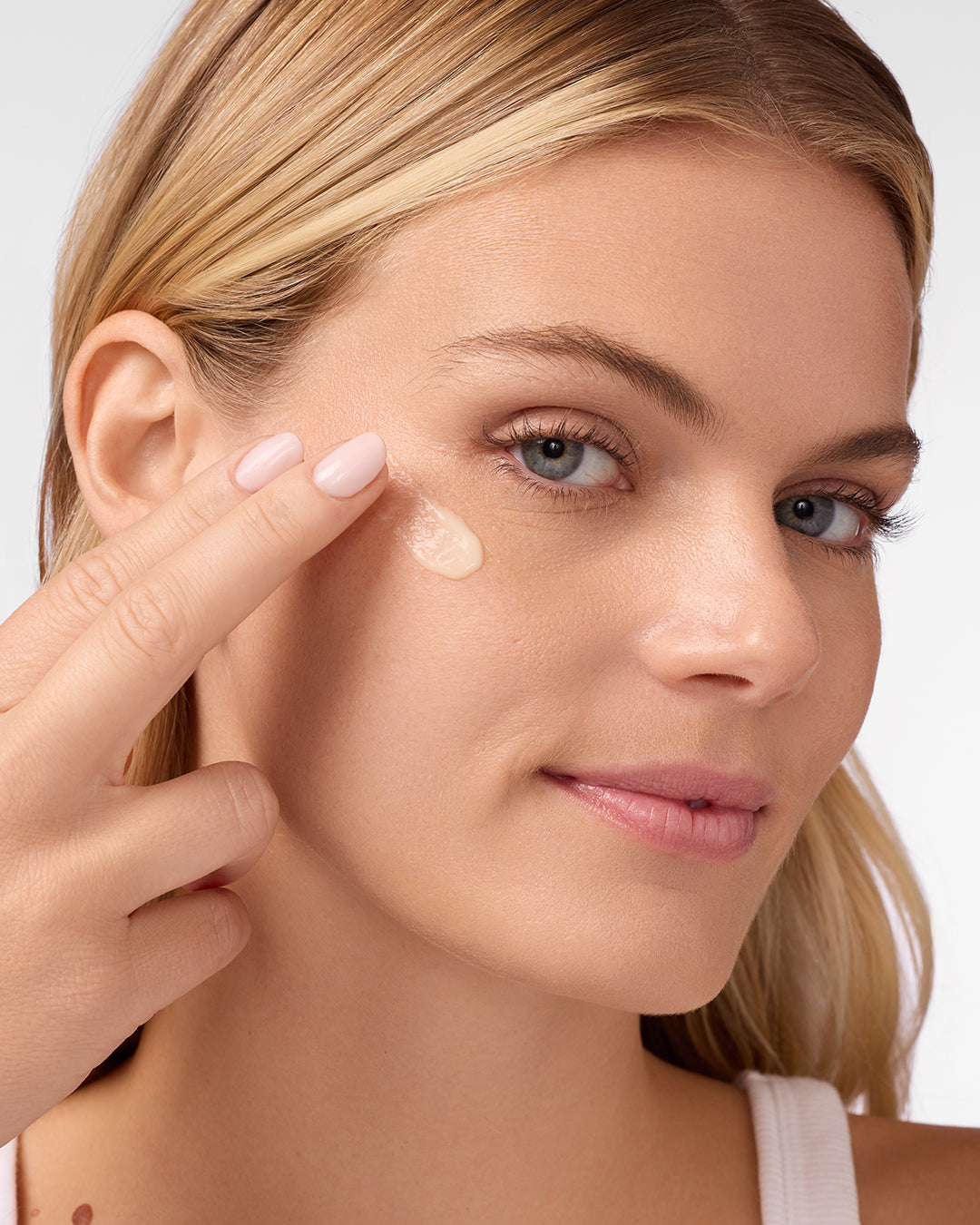 Sunless Tan Anti-Aging Daily Face Moisturizer 2