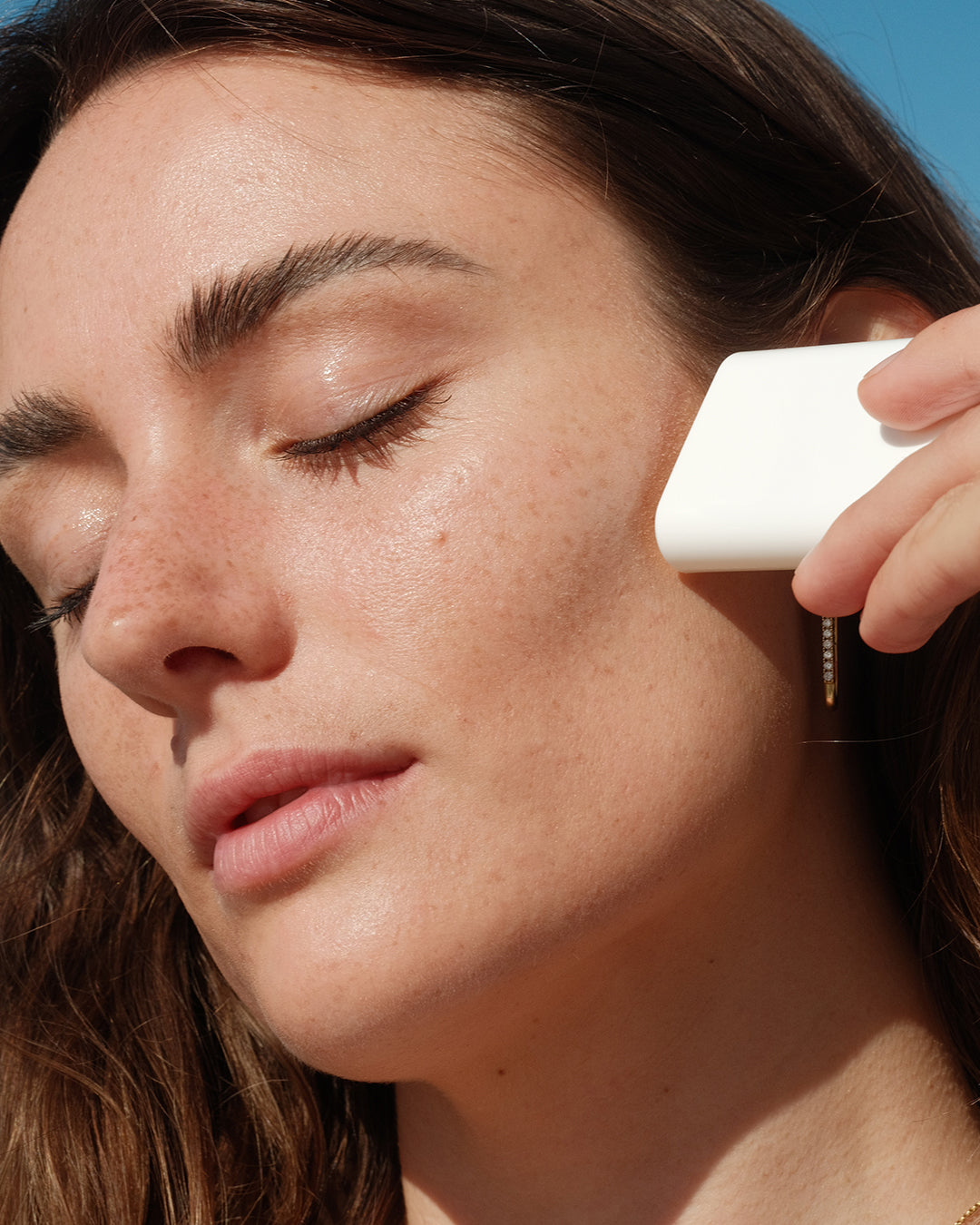 Clear Sunscreen Stick - Tropical Coconut 2