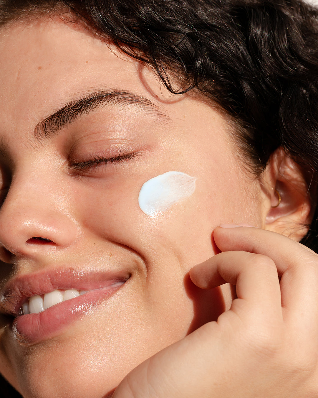 Refreshing Water Plumping Gel Serum 4