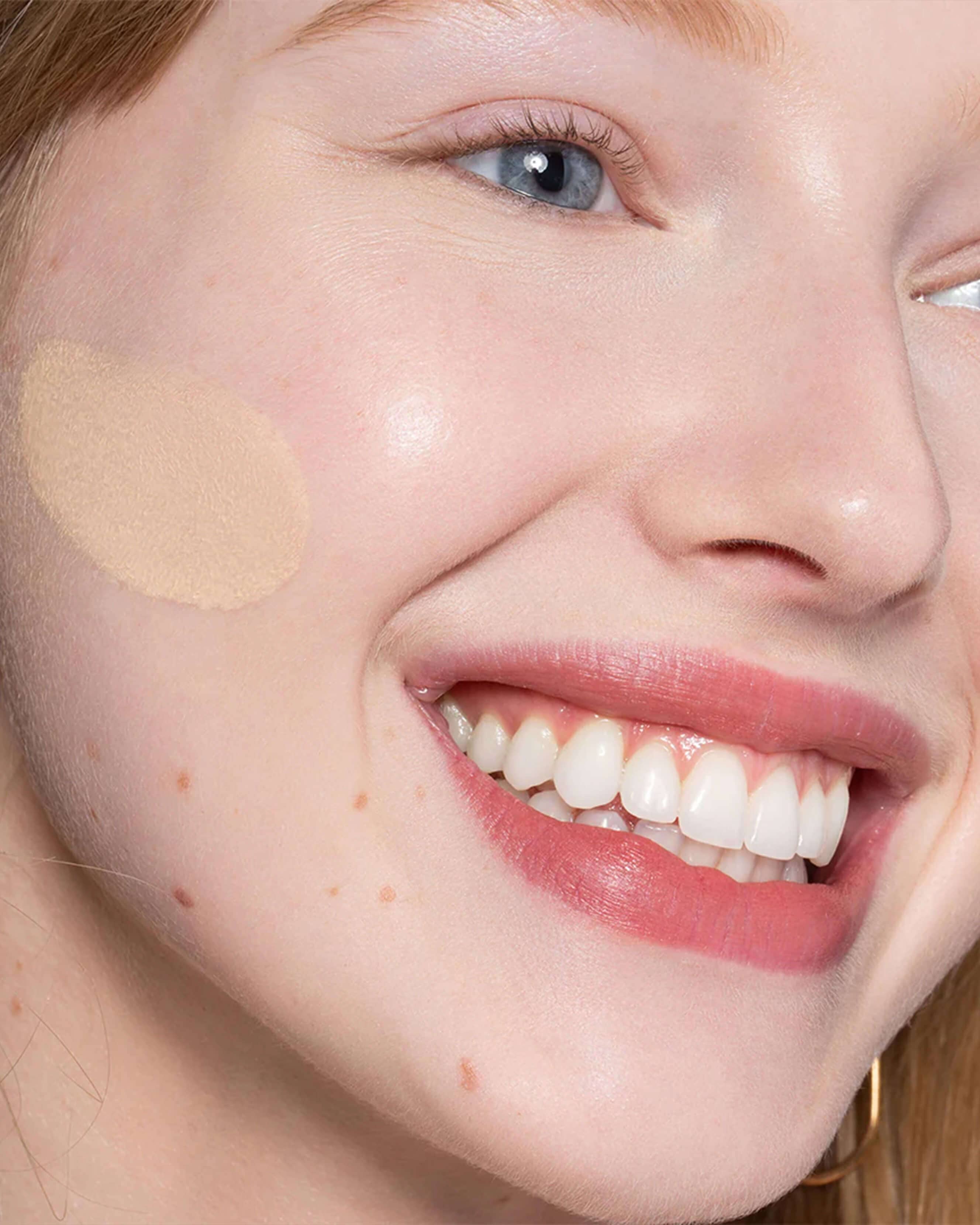 True Skin Serum Foundation 2