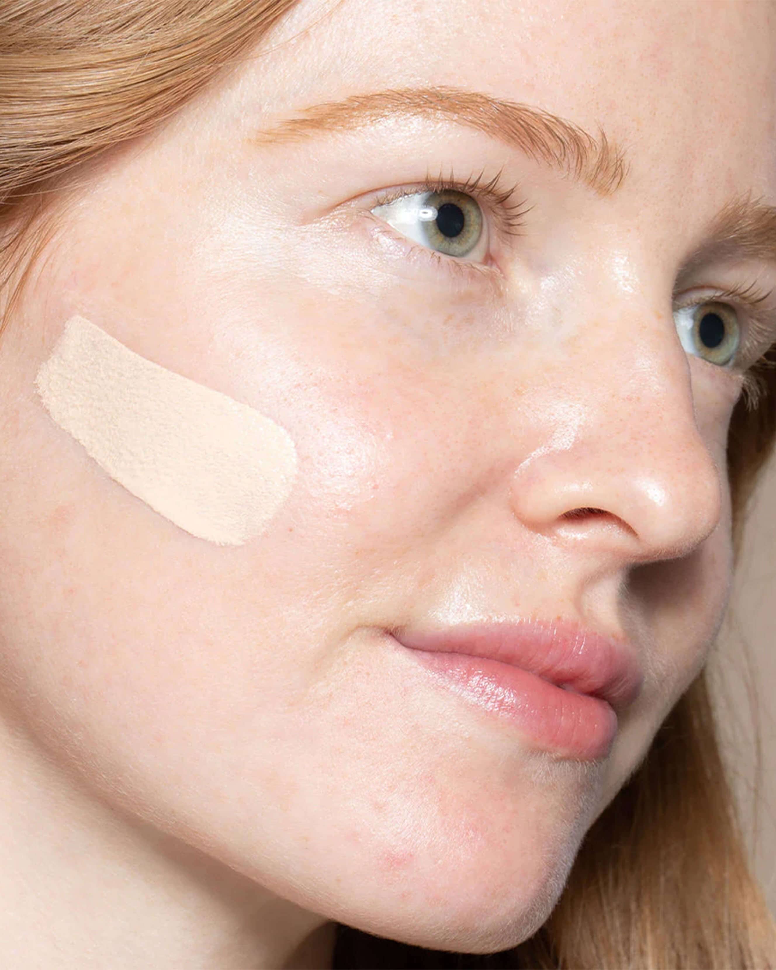 True Skin Serum Foundation 7