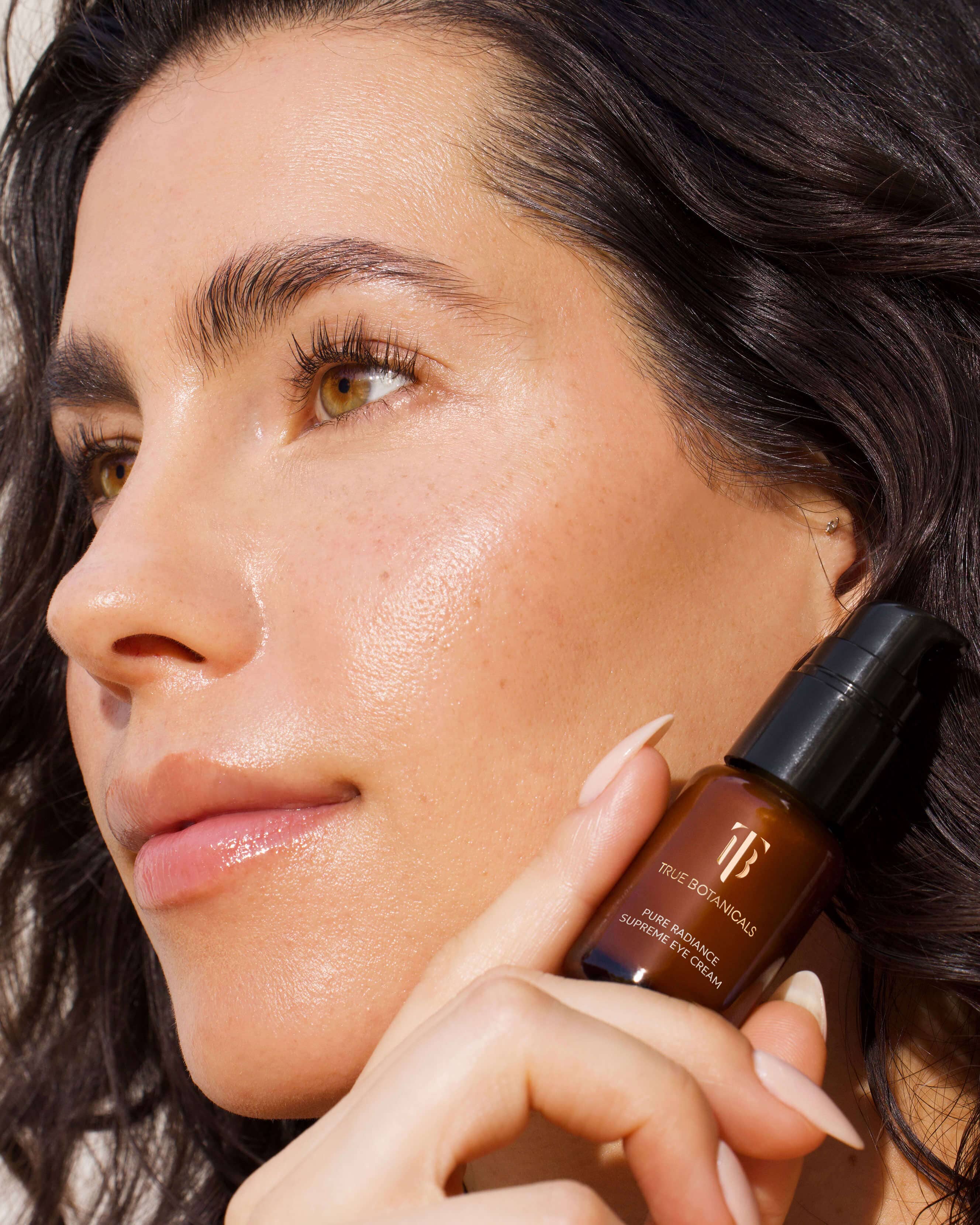 Pure Radiance Supreme Eye Cream 2