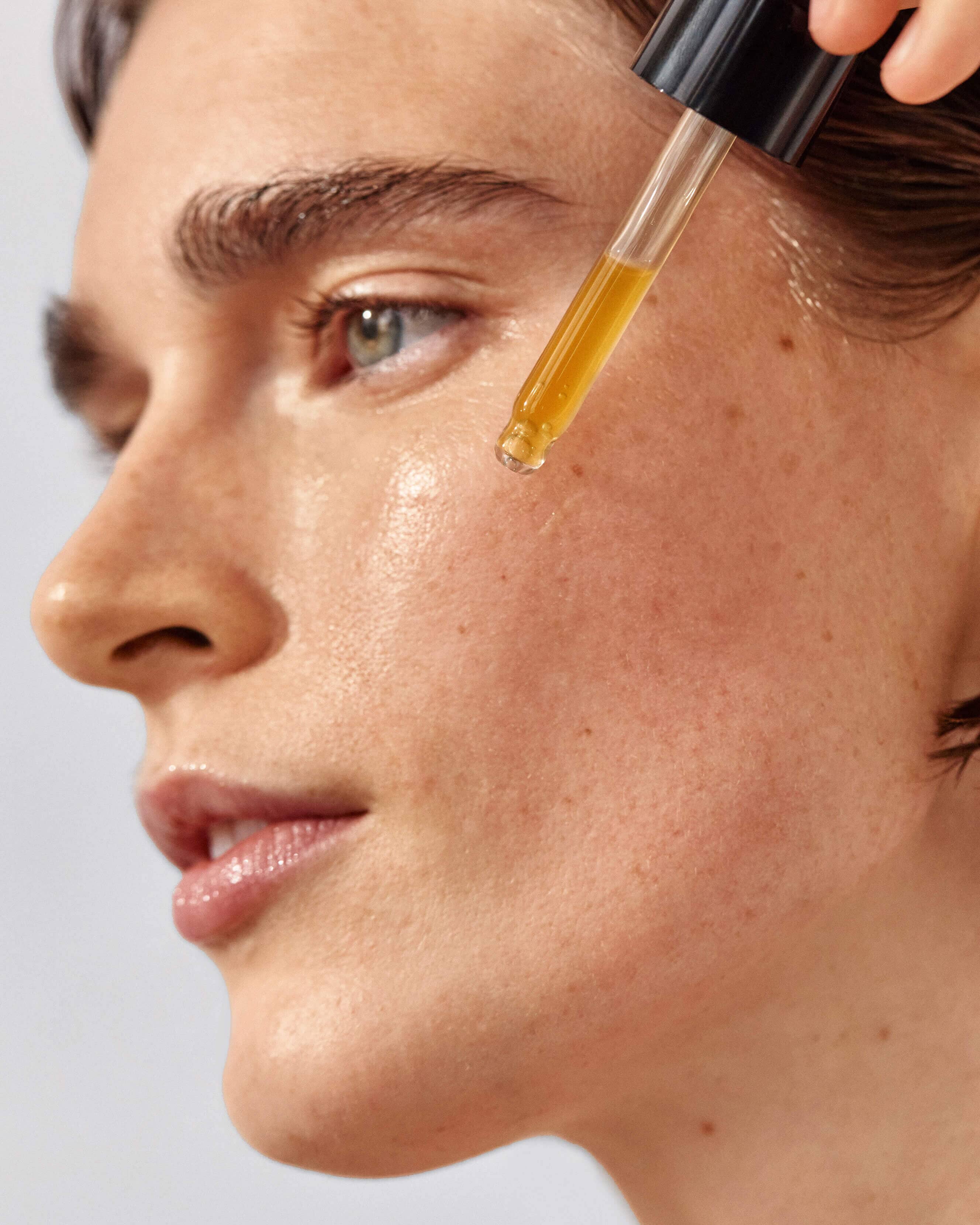 Chebula Active Serum 2