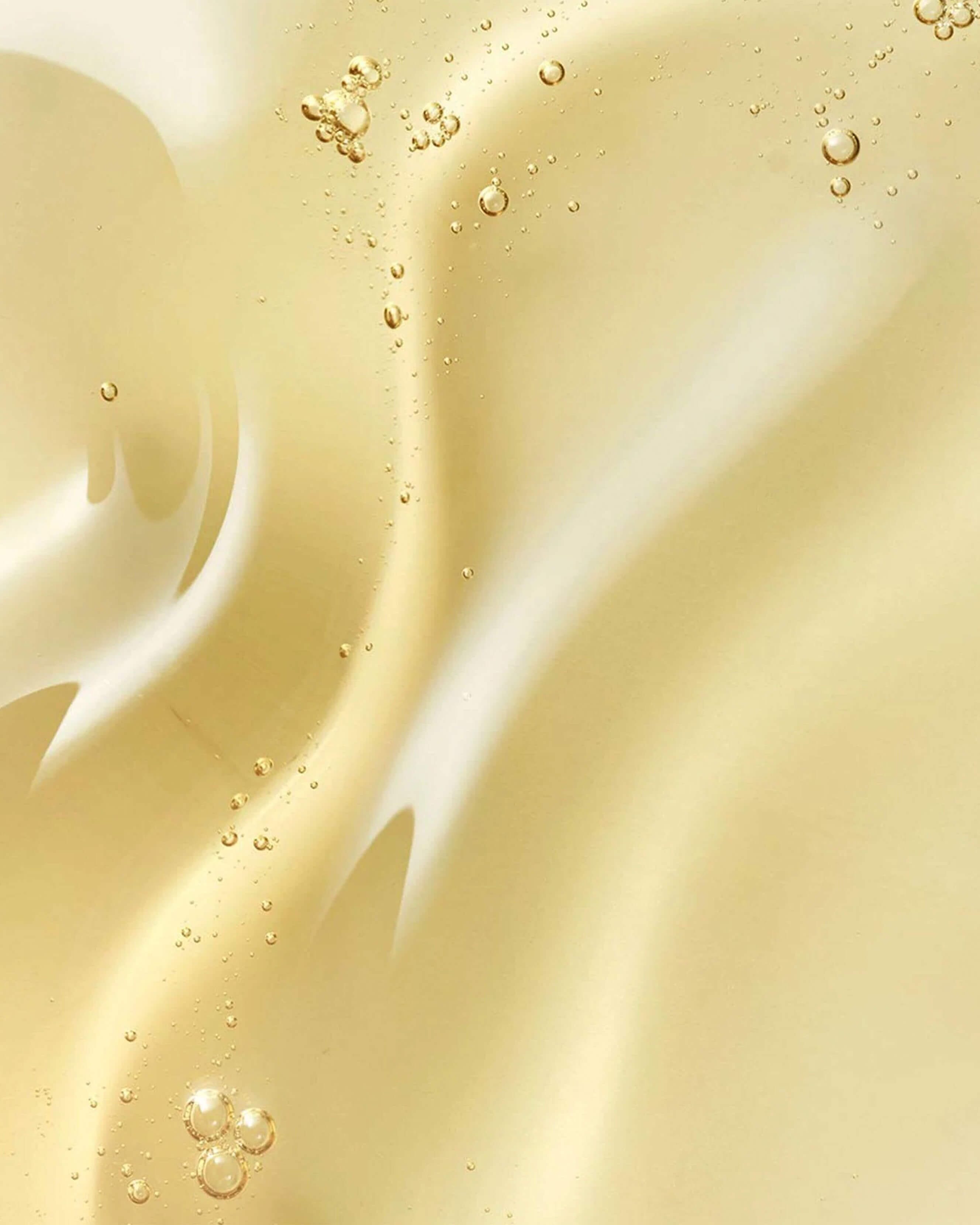 Revitalizing Body Oil 3
