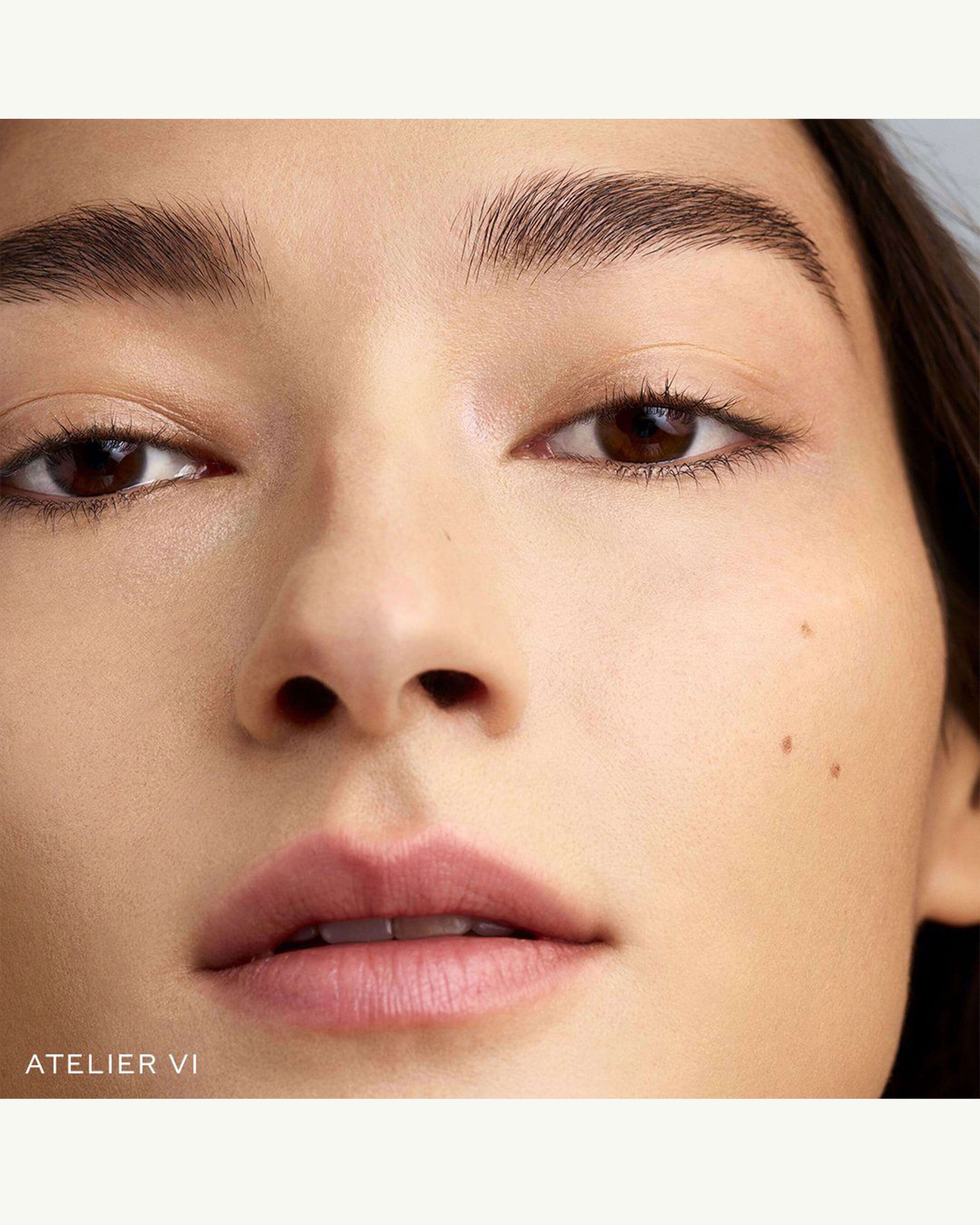 Vital Skin Foundation Stick - Atelier II 11