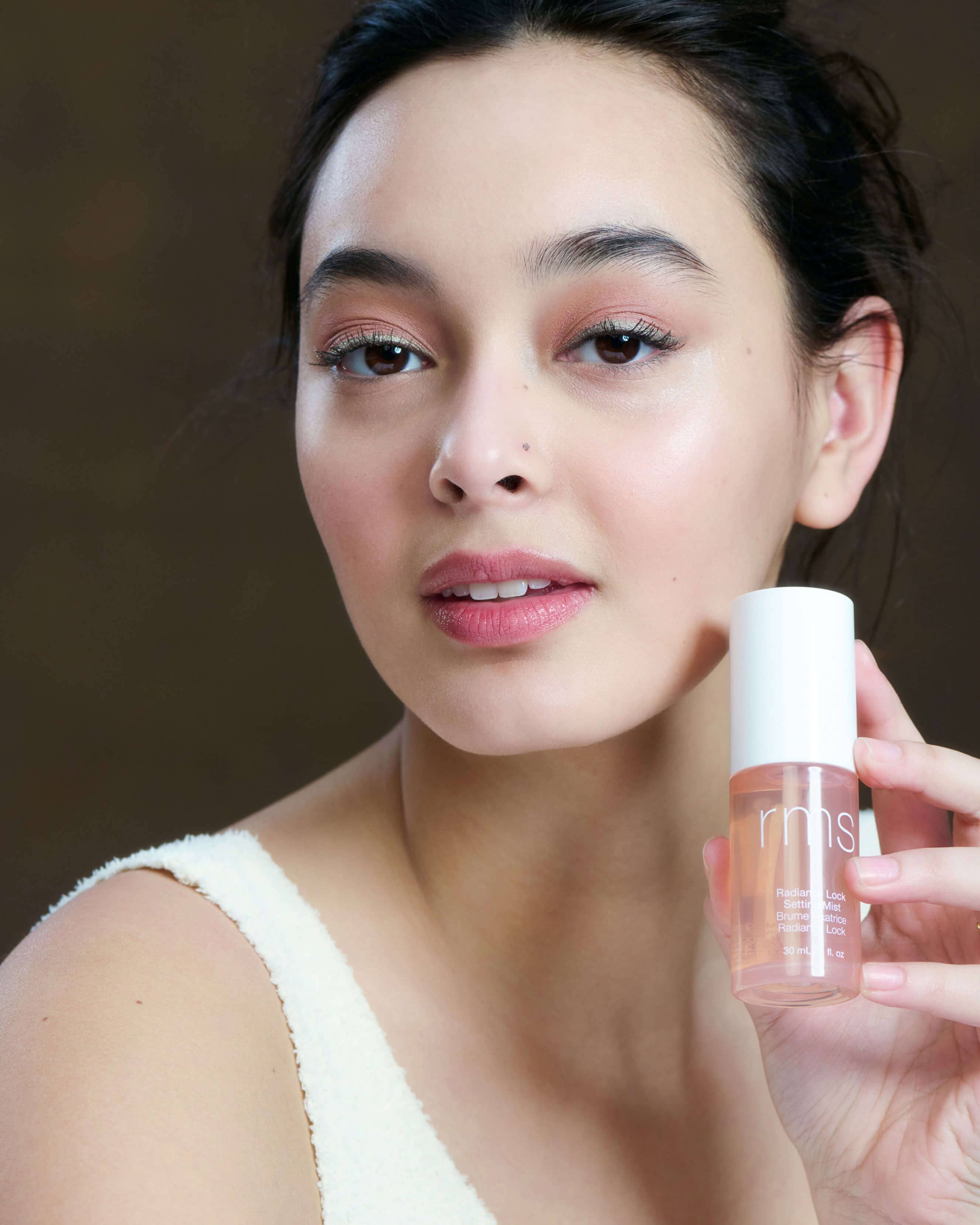 Radiance Lock Setting Mist 12