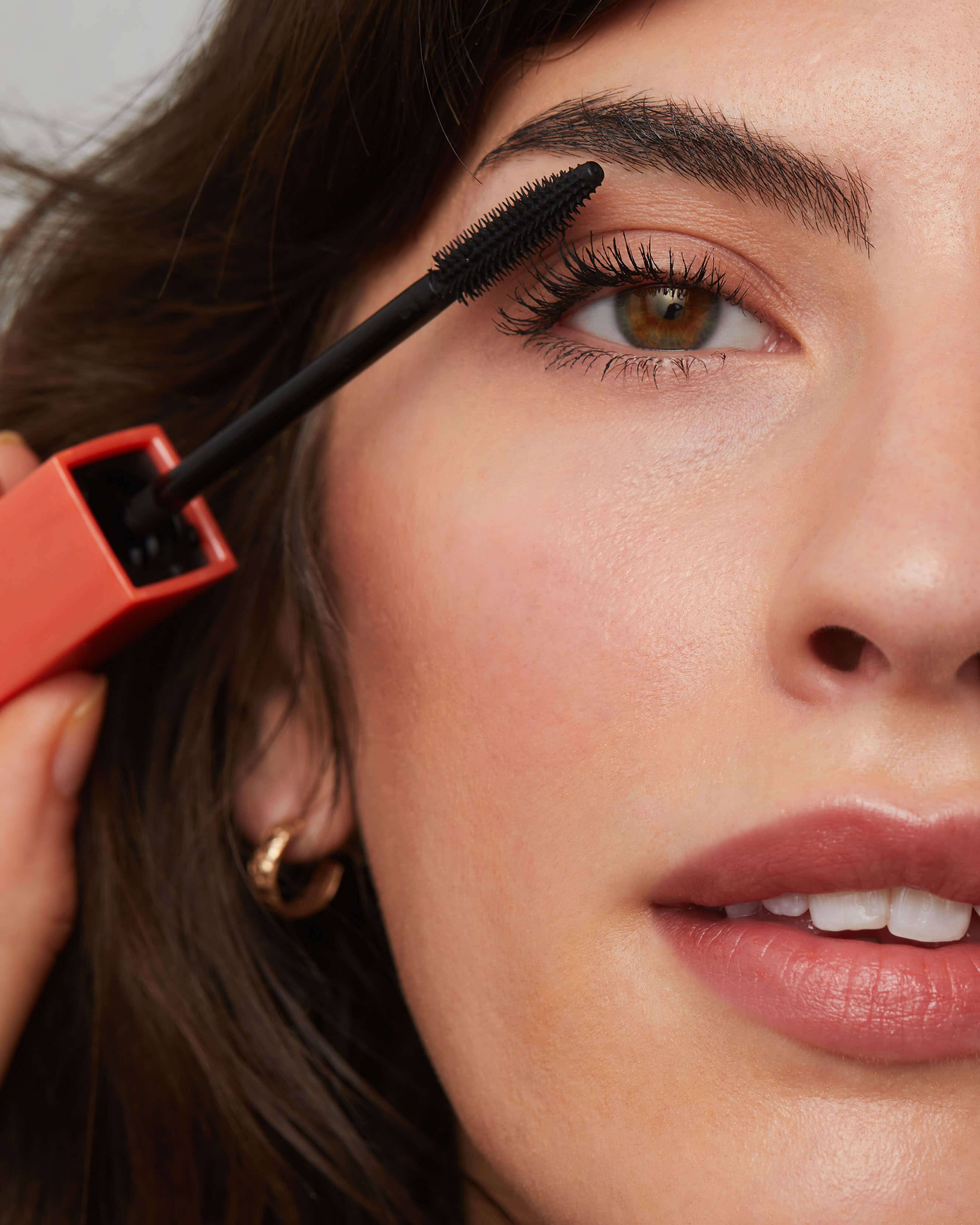 Peptide Lengthening Mascara 11