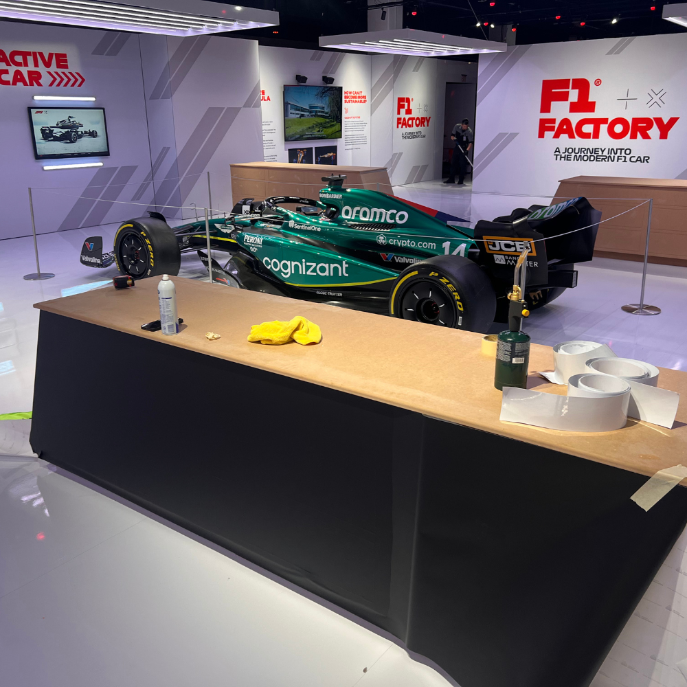 Commercial Wraps Graphic Installation