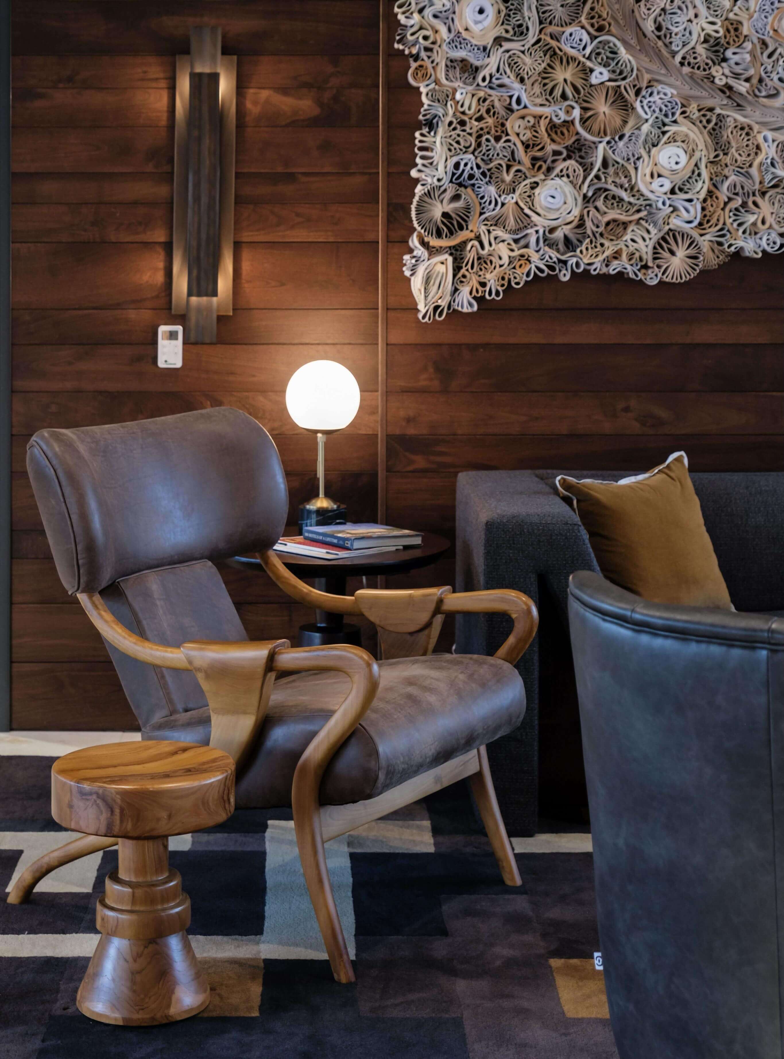 A chair and a table in a room.
