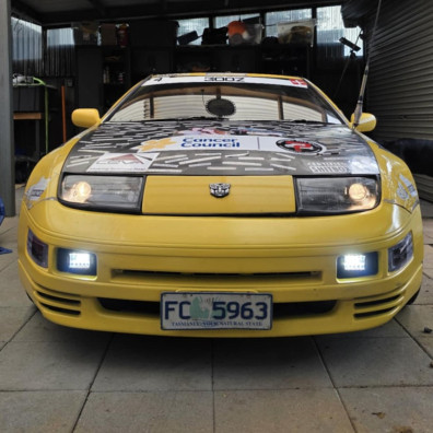 300Z team photo