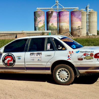 Roger Hamjet team photo