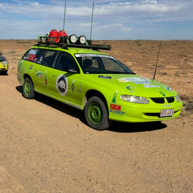 Dodgy & Defective team photo