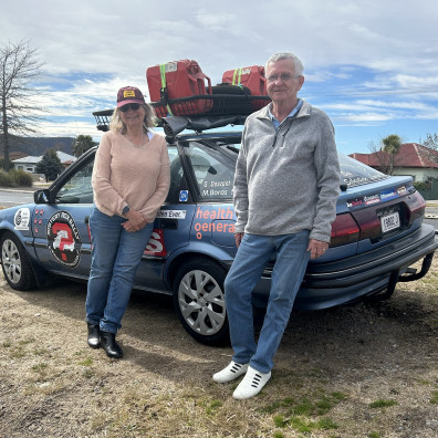 " that way" team photo