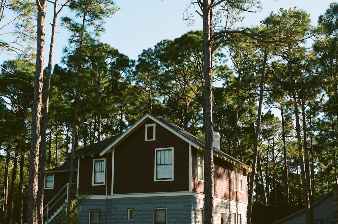 I'm looking for an energy-efficient HVAC upgrade in Palmetto Bay, FL. Who are the best local specialists for this?