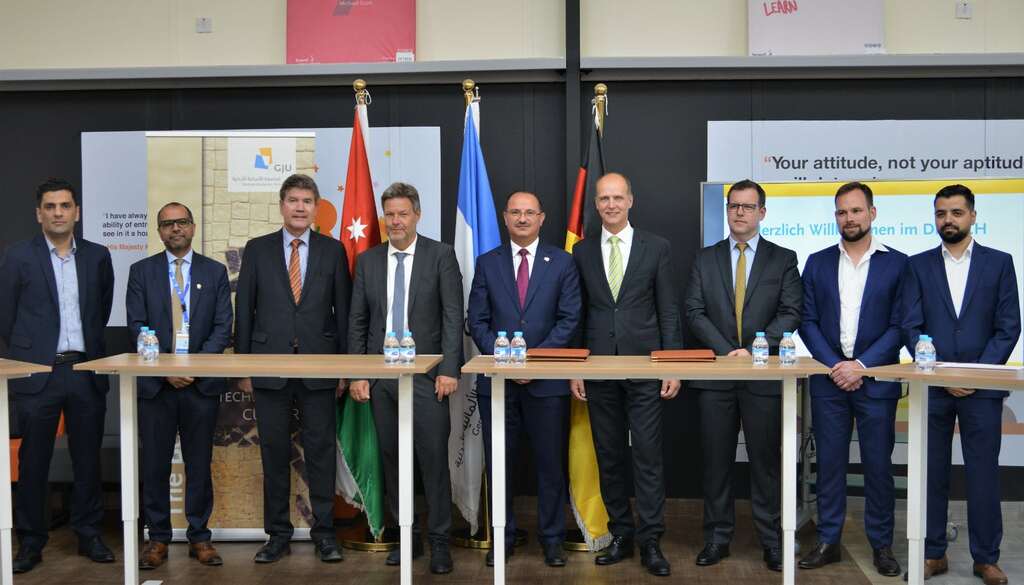 Rockware steht für internationale IT-Projekte und nachhaltige Zusammenarbeit mit der GJU.