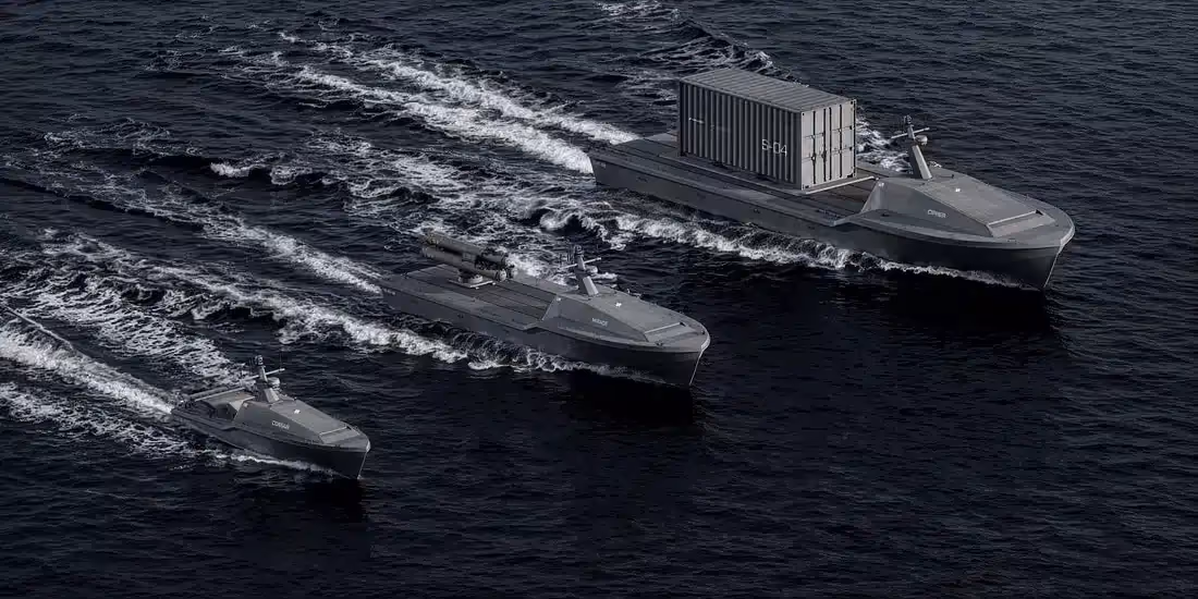 Saronic redéfinit les standards de la navigation militaire.
