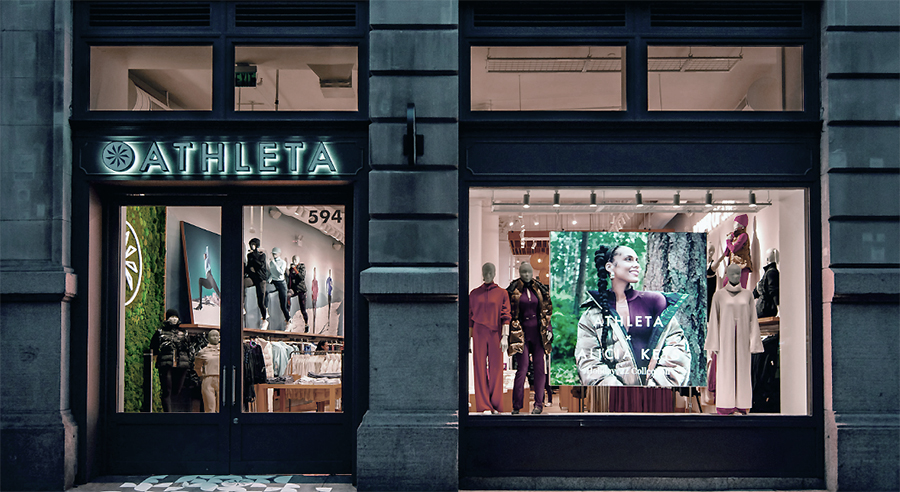 Venetian plaster and Roman clay walls by L'Forma at the Athleta retail store