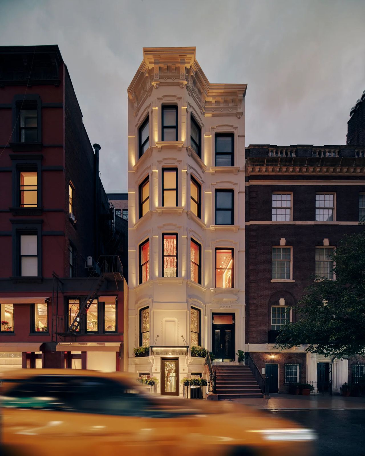 Venetian plaster and limewash walls by L'Forma at the La Double J boutique