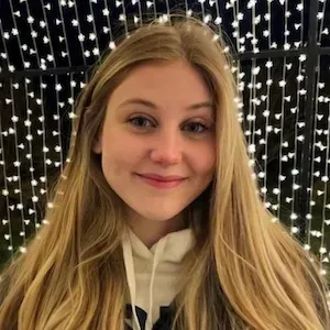 Claudia LeDuc's headshot
