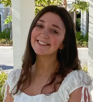 Jessica Pein's headshot