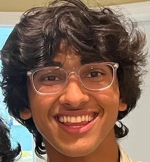 Rafeh Khan's headshot