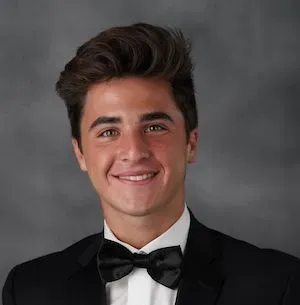 Zachary Apel's headshot
