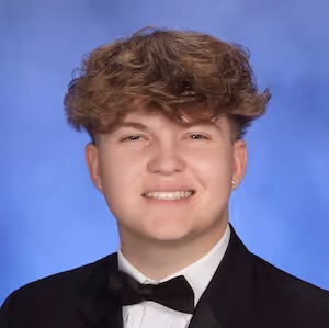 Gavin Poore's headshot