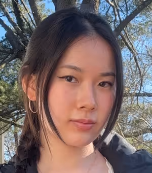 Amanda Sun's headshot