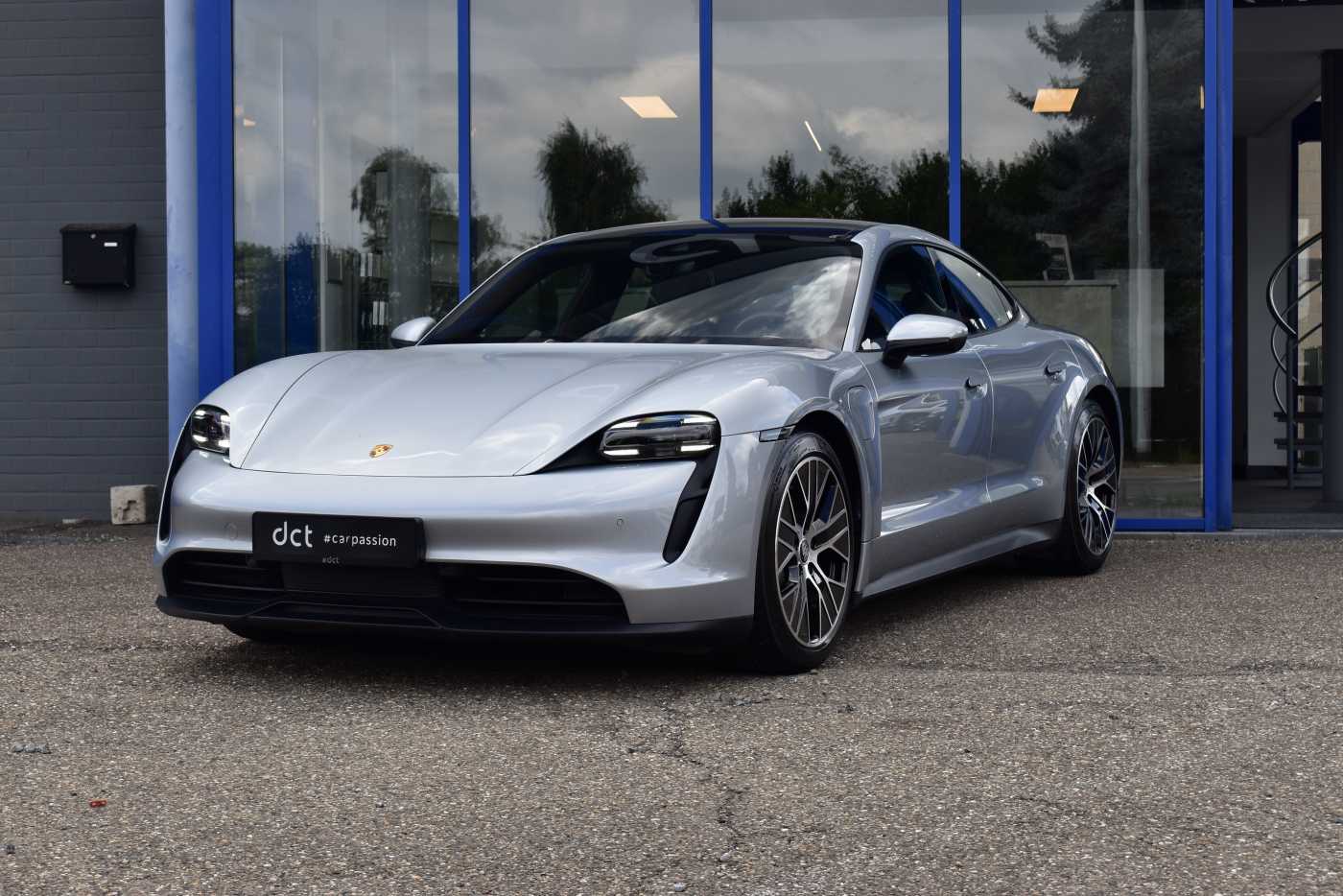 Porsche Taycan Performance