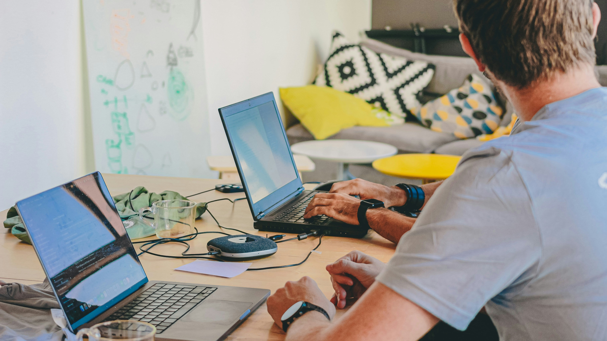 Unternehmergesellschaft gründen – dein Weg in die Selbstständigkeit mit wenig Startkapital