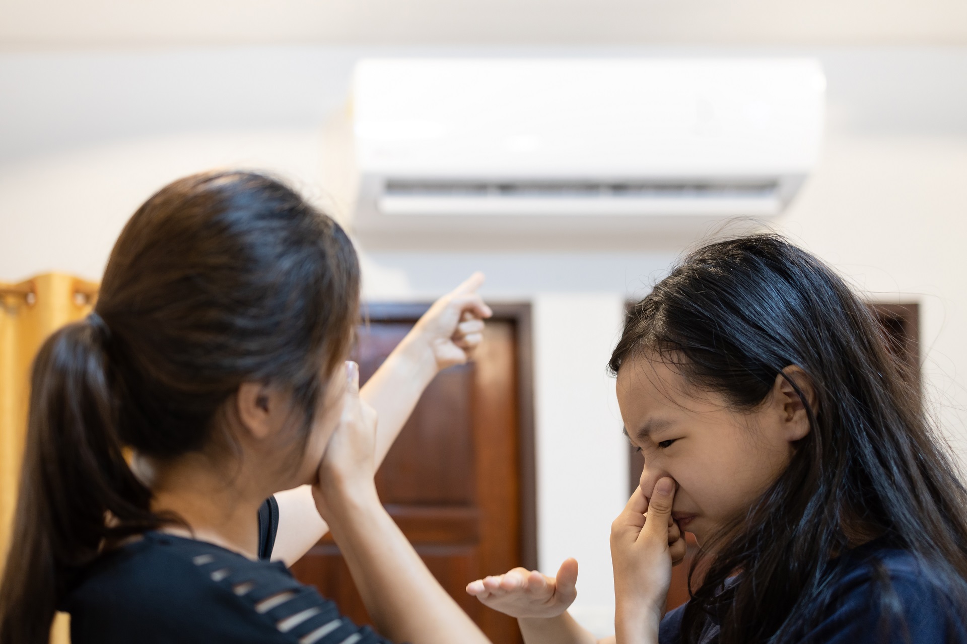What to Do When Your AC Smells Like Burning Plastic in Winter Haven
