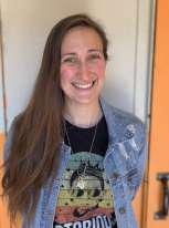 Seana Lorquet smiling staff member at Brooklyn Bees school