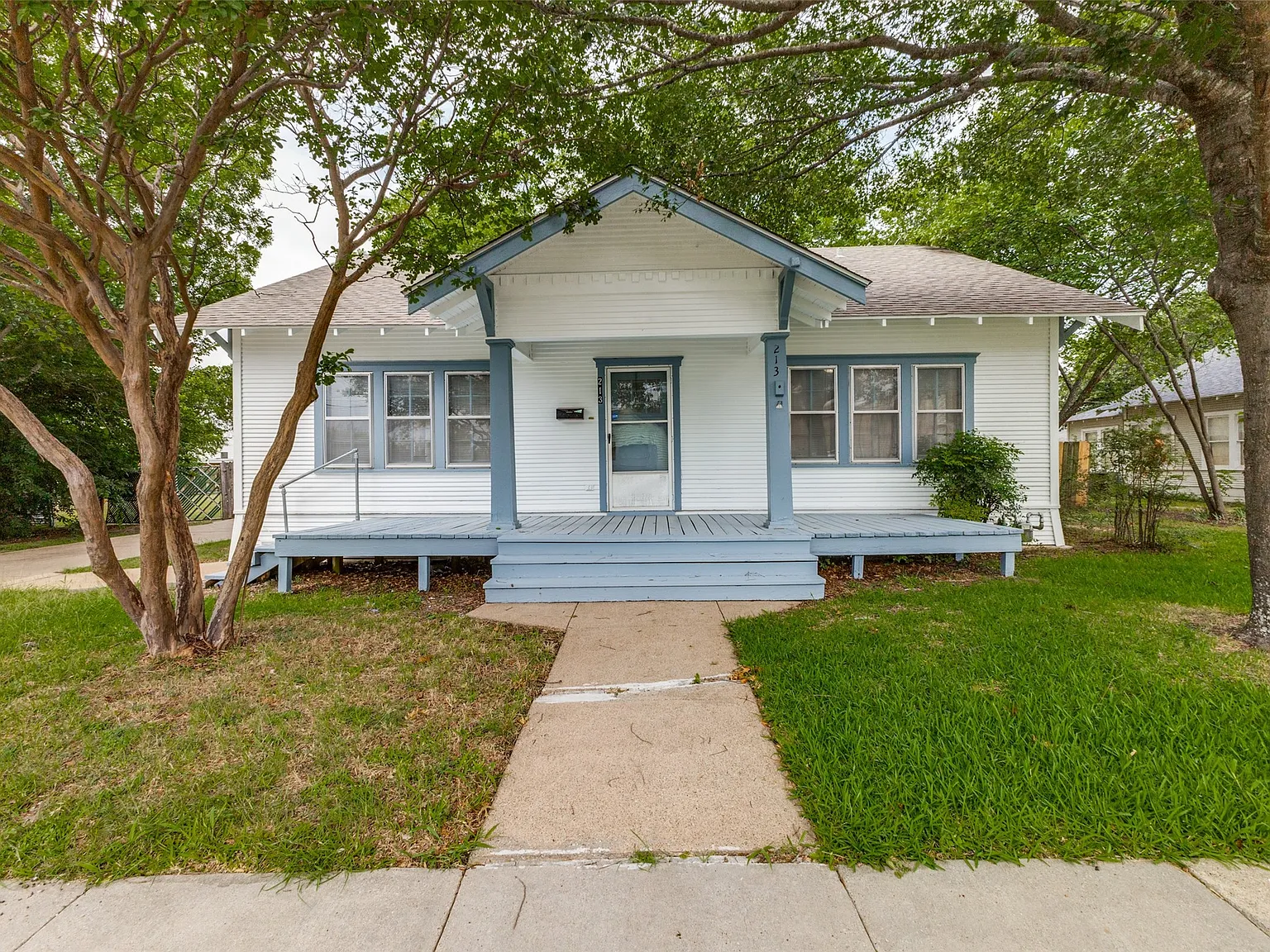 Property Main Image Wrapper