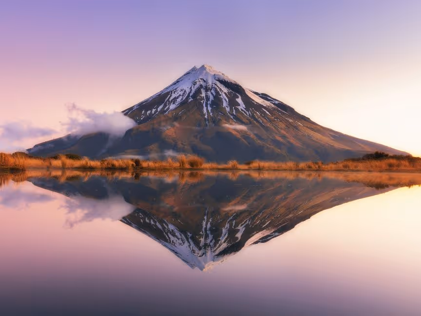 Mountain reflecting on the lake.