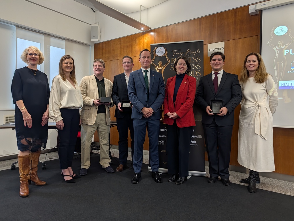 IPBN participants group photo at the Business Awards in Lisbon